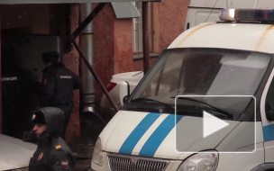 Полиция Петербурга опубликовала фото грабителей, отобравших у тусовщика два телефона