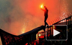 Фанаты устроили массовую драку в центре Москвы