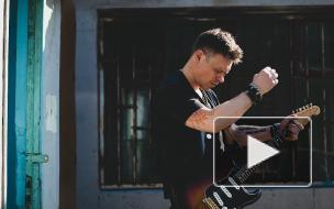 Актер из "Бригады" Павел Майков раскритиковал парад Победы