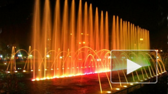 Сезон фонтанов в Петербурге начался с открытия фонтана на Манежной площади и «Шара» на Малой Садовой