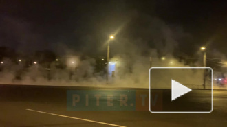 Проезжую часть на проспекте Стачек затопило кипятком