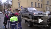 Пилотная платная парковка может появиться в Петербурге у метро Чернышевская