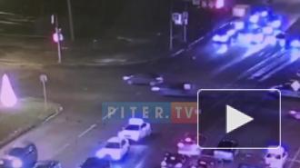 Видео: ДТП на перекрестке Энгельса и Светлановского