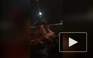 Видео: развратные байкеры голышом проехались по Москве