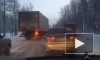 Видео: В массовом ДТП на трассе "Кола" столкнулись маршрутка и КАМАЗ