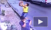 Видео из Турции: Подросток поймал выпавшую из окна маленькую девочку