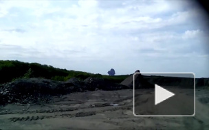 Боинг 777, последние новости: черные ящики упавшего самолета переданы Малайзии в целости и сохранности