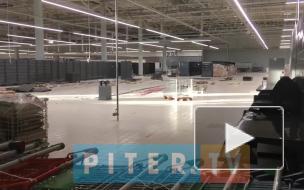 На улице Коллонтай закрылась "Карусель" 