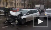  В Москве лобовое столкновение парализовало улицы в Тушино