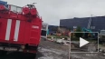 В деревне Скотное под Петербургом потушили пожар в ангар...