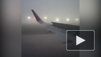 Жители города делятся в социальных сетях снимками туманного Петербурга