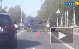 На Зеленогорском шоссе столкнулись две иномарки