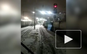 Два человека пострадали при сходе товарных вагонов с рельсов в Москве