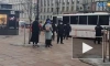 На Невском проспекте вновь появились оранжевые заборы и автобусы для задержаний