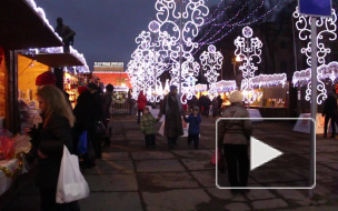 Рождественская ярмарка на Пионерской площади