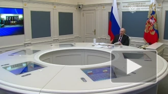Путин принял участие в церемонии подписания договора о дороге Решт – Астара