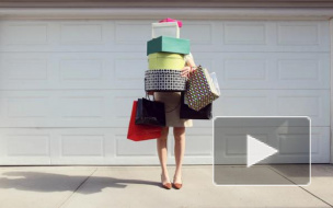 Финны ринулись в Петербург за покупками