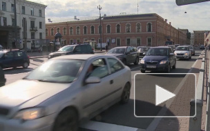 Движение в центре Петербурга ограничили из-за Книжного салона: схема объезда