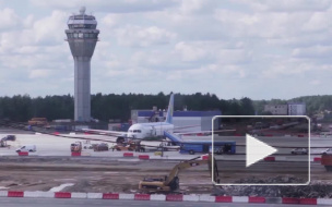  Мужчина, который спрыгнул с высоты в аэропорту Пулково, остался жив