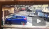Скандальное видео из Сочи: Медсестры больницы вывезли пациента на каталке и выбросили у гаражей