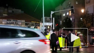 Евреи-ортодоксы вышли протестовать против карантина и подрались с полицией