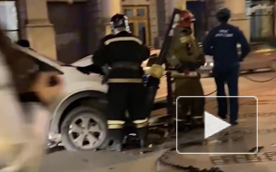 На улице Пестеля каршеринг припарковался на месте знака "Стоянка запрещена"