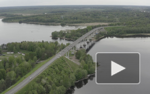 Видео: на мост Дружбы после ремонта вернулось двустороннее движение Видео: на мост Дружбы после ремонта вернулось двустороннее движение