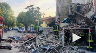 Опубликовано видео с места взрыва жилого дома на севере Италии
