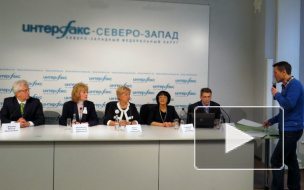 Десять директоров учебных учреждений в Петербурге получат по 200 тысяч рублей