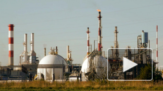 Белоруссия закупила 160 тысяч тонн российской нефти через трейдеров