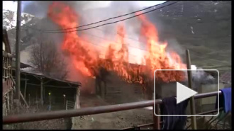 Замыкание в электросети устроило чудовищный пожар в Дагестане