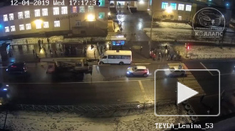 В Красном Селе мальчик попал под колеса иномарки