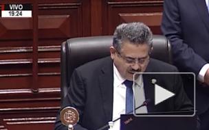 Конгресс Перу объявил импичмент президенту