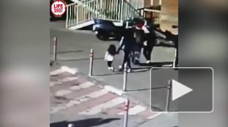 Инцидент с разбившим голову девочке мусором в Красногорске попал на видео