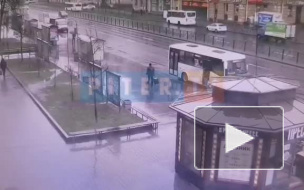 Появилось видео ДТП с проспекта Стачек