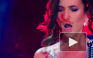 Бузову и Кудри закидали помидорами