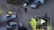 В Екатеринбурге пьяный неадекват напал на реанимобиль 