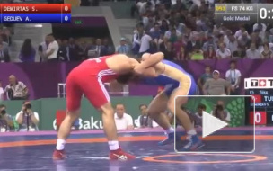 Россиянин Ариуар Гедуев, истекая кровью, завоевал олимпийское «серебро» в борьбе вольным стилем