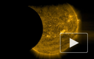Опубликованы фото и видео солнечного затмения, сделанные в космосе