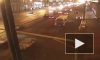 Опубликовано видео наезда автомобиля на остановку с людьми в Москве