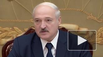 Лукашенко потребовал защитить учителей от нападок