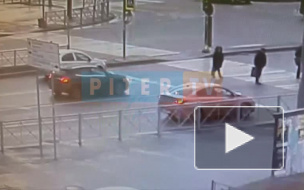 Водитель на Гражданском проспекте не справился с управлением из-за гололеда