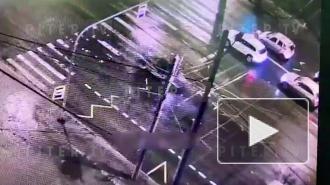Камеры видеонаблюдения засняли ДТП на Наличной, в котором погиб таксист