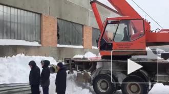 Тело погибшего извлекли из-под завалов ангара в Калужской области