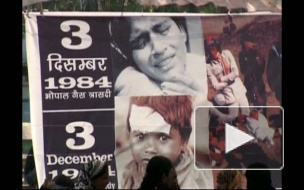 Протест выживших после утечки химикатов в Индии