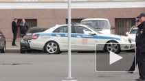 В торговом центре на Невском проспекте сотрудники ФСБ положили двух посетителей лицом в пол