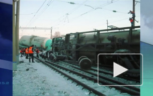 В Вологодской области крушение грузового состава, поезда опаздывают в Петербург