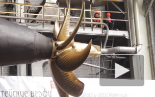 В Петербурге спустили на воду "Черную дыру": новая подлодка бесшумная, враг трепещет