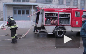 Депутаты Петербурга хотят запретить в России небесные китайские фонарики