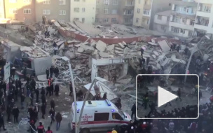 Первые кадры после обрушения шестиэтажного здания в Стамбуле